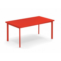 Table rectangulaire STAR de Emu, Rouge écarlate