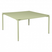 Table CALVI de Fermob, 140 x 140 cm, Tilleul