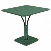 Table carrée LUXEMBOURG de Fermob, Cèdre