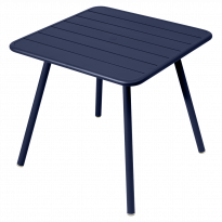 Table carrée 4 pieds LUXEMBOURG de Fermob, Bleu abysse