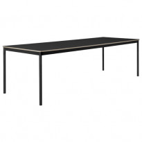 Table BASE de Muuto, 250 x 90 cm, Bords en contreplaqué naturel, Noir