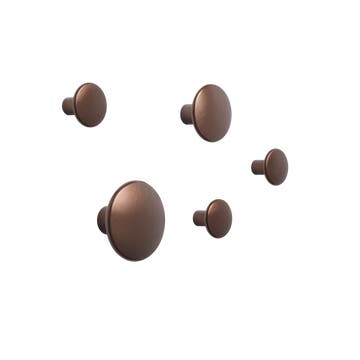 Set de 5 patères THE DOTS METAL de Muuto, Ambre Set de 5 patères THE DOTS METAL de Muuto, Ambre
