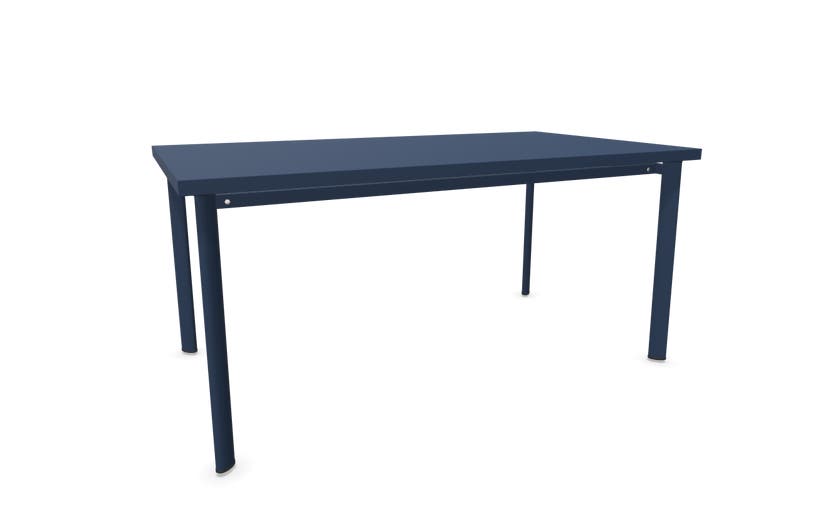 Table rectangulaire STAR de Emu, Bleu saphir Table rectangulaire STAR de Emu, Bleu saphir
