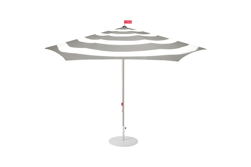 Parasol STRIPESOL de Fatboy, Avec socle gris clair, Light grey Parasol STRIPESOL de Fatboy, Avec socle gris clair, Light grey