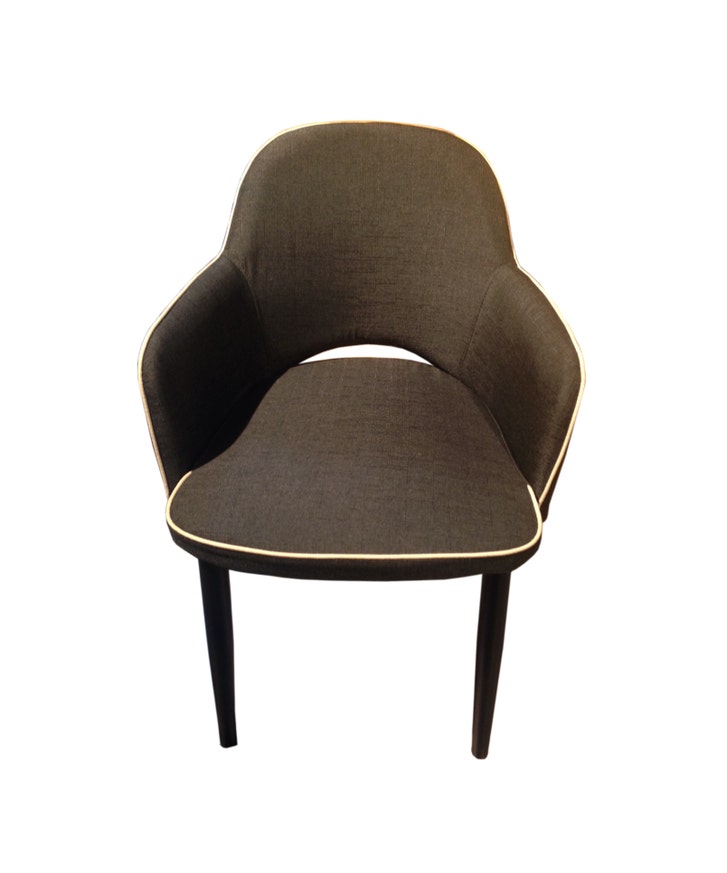 Fauteuil EUPHROSIE de Bodji, Tissu Rio Fauteuil EUPHROSIE de Bodji, Tissu Rio