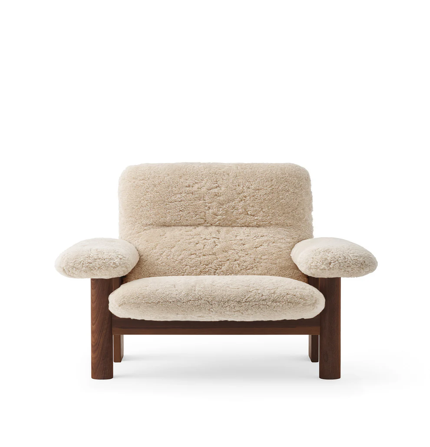 Fauteuil lounge BRASILIA Sheepskin, Structure en chêne foncé, Sheepskin nature