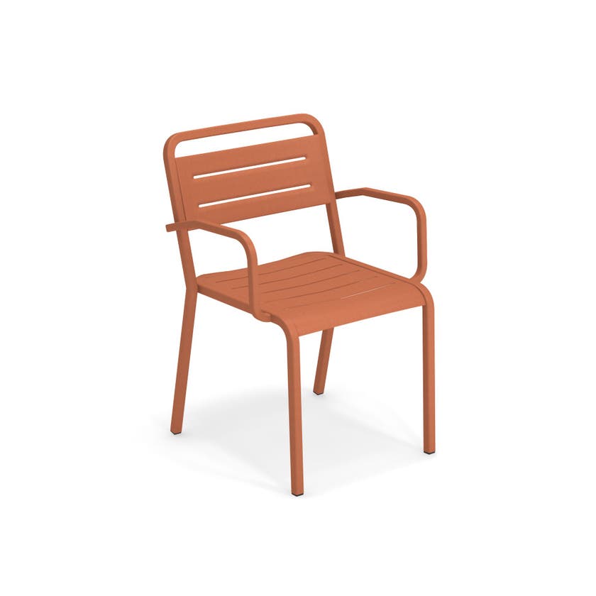Fauteuil URBAN de Emu, Rouge d'érable Fauteuil URBAN de Emu, Rouge d'érable