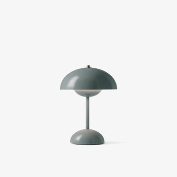 Lampe à poser rechargeable FLOWERPOT VP9 de &Tradition, Stone blue