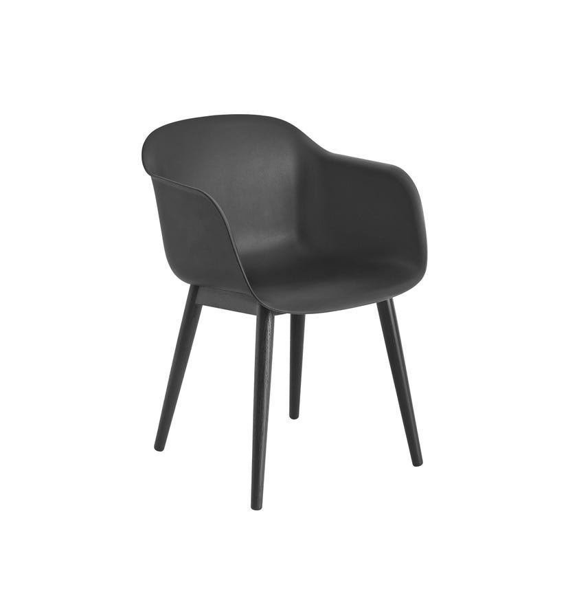Fauteuil FIBER piétement bois de Muuto, Noir