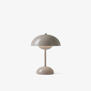 Lampe à poser rechargeable FLOWERPOT VP9 de &Tradition, Gris beige
