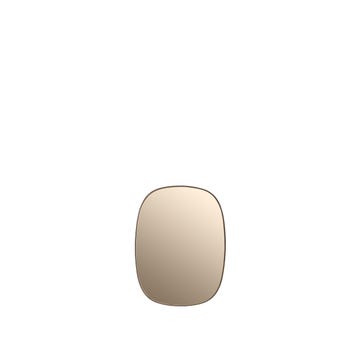 Miroir mural FRAMED MIRROR de Muuto, Small, Rose/verre rose