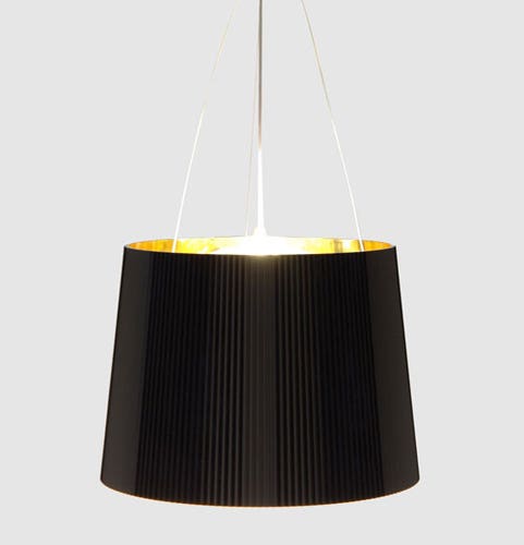 SUSPENSION GE OPAQUE OPAQUE NOIR / INTERIEUR DORE de KARTELL