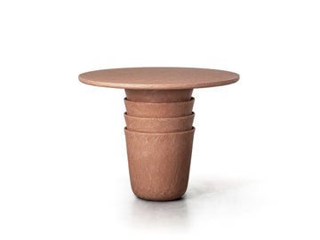 Table ronde extérieure KASANE de Gervasoni, Ø.99, Terracotta Table ronde extérieure KASANE de Gervasoni, Ø.99, Terracotta