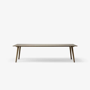 Table IN BETWEEN SK5 de &TRADITION, Smoked laquered oak