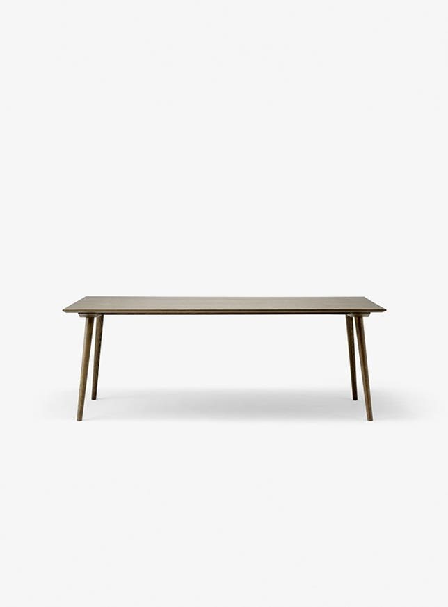 Table IN BETWEEN SK5 de &TRADITION, Smoked laquered oak Table IN BETWEEN SK5 de &TRADITION, Smoked laquered oak