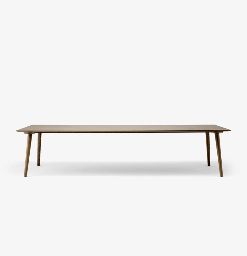 Table IN BETWEEN SK6 de &TRADITION, Smoked lacquered oak