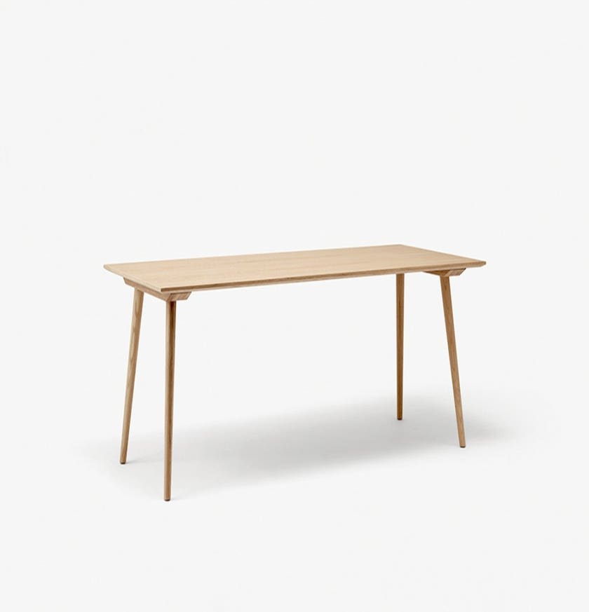 Table IN BETWEEN SK5 de &TRADITION, Cleared laquered oak