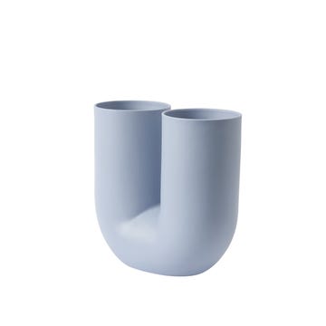 Vase KINK de Muuto, Bleu clair