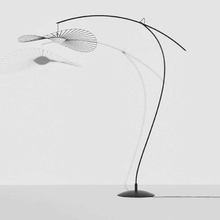 Lampadaire VERTIGO NOVA de Petite Friture, Noir et blanc Lampadaire VERTIGO NOVA de Petite Friture, Noir et blanc