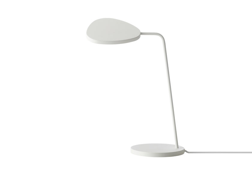 Lampe à poser LEAF de Muuto, Blanc Lampe à poser LEAF de Muuto, Blanc