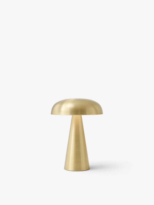 Lampe nomade sans fil COMO SC53 de &Tradition, Laiton Lampe nomade sans fil COMO SC53 de &Tradition, Laiton