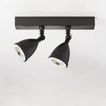 Spot orientable LILLEY RAIL 900mm avec 4 shades de Nautic, Bronze patine foncé Spot orientable LILLEY RAIL 900mm avec 4 shades de Nautic, Bronze patine foncé