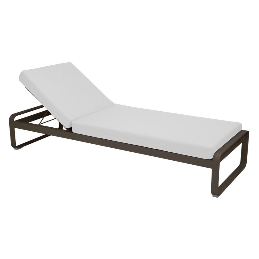 Lit de soleil BELLEVIE de Fermob, Tonka, Coussin Blanc grisé Lit de soleil BELLEVIE de Fermob, Tonka, Coussin Blanc grisé