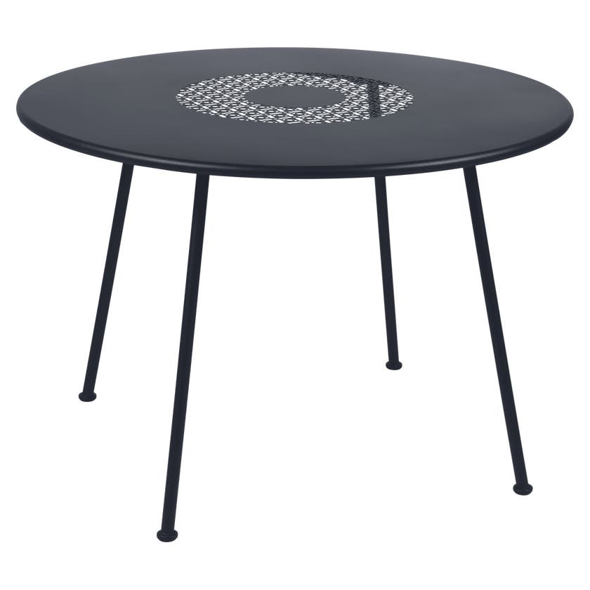 Table ronde LORETTE Ø.110 cm de Fermob, Carbone Table ronde LORETTE Ø.110 cm de Fermob, Carbone