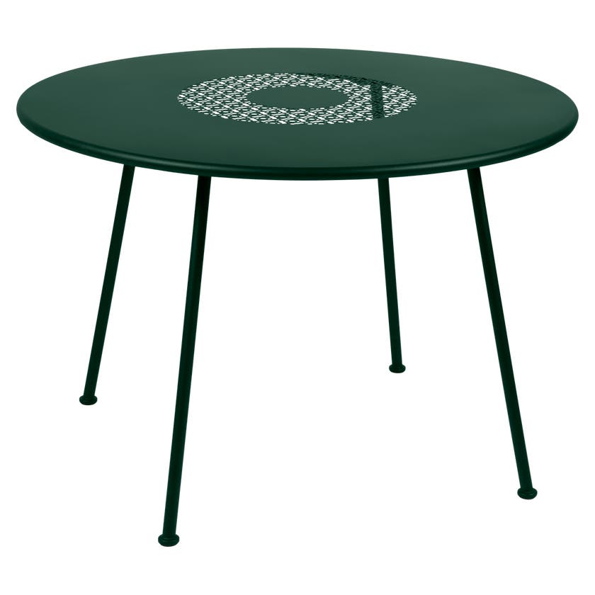 Table ronde LORETTE Ø.110 cm de Fermob, Cèdre Table ronde LORETTE Ø.110 cm de Fermob, Cèdre