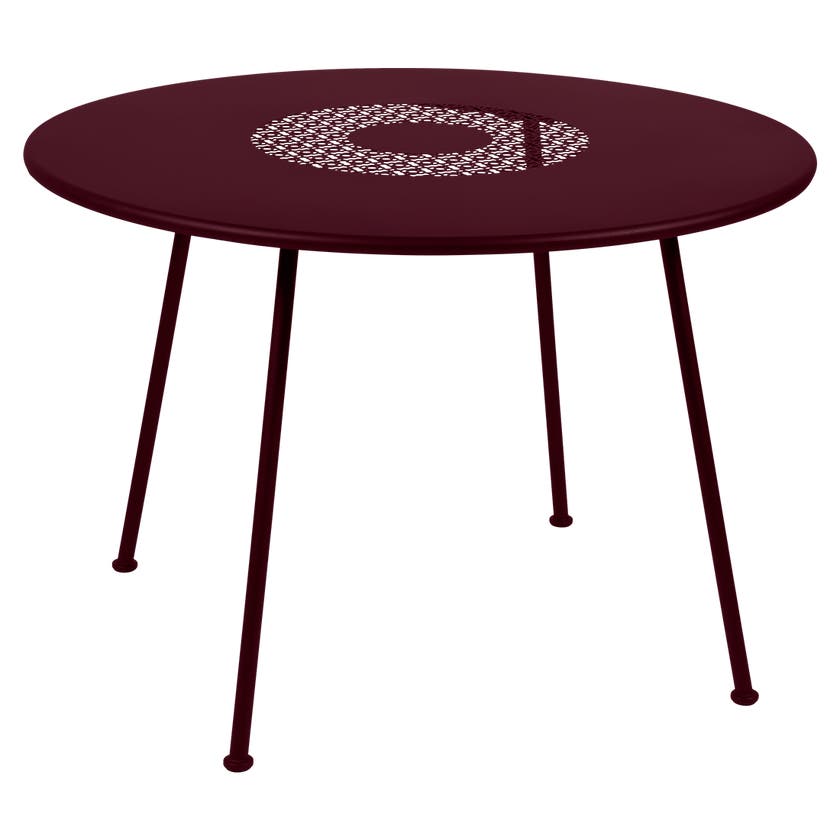 Table ronde LORETTE Ø.110 cm de Fermob, Cerise noire Table ronde LORETTE Ø.110 cm de Fermob, Cerise noire