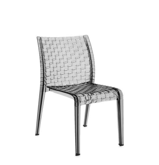 Chaise AMI AMI de Kartell, Fumé