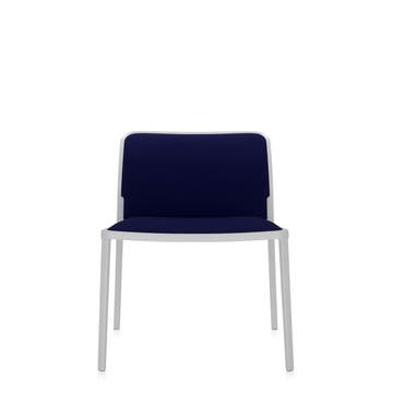 Chaise AUDREY SOFT de Kartell, Bleu, Structure blanche