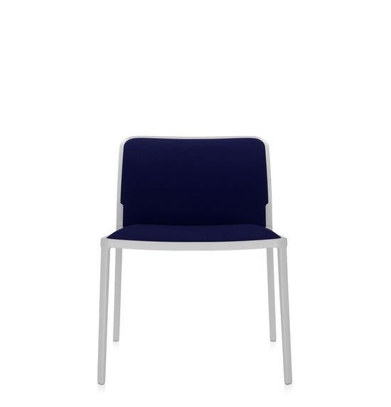 Chaise AUDREY SOFT de Kartell, Bleu, Structure blanche