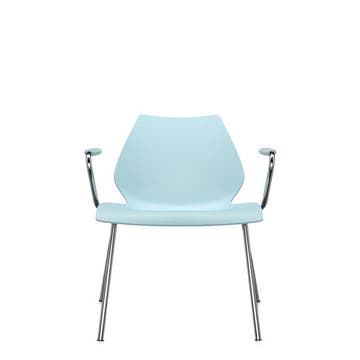 Chaise avec accoudoirs MAUI de Kartell, Bleu clair
