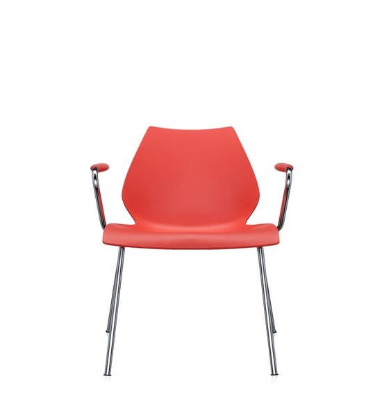 Chaise avec accoudoirs MAUI de Kartell, Rouge pourpre