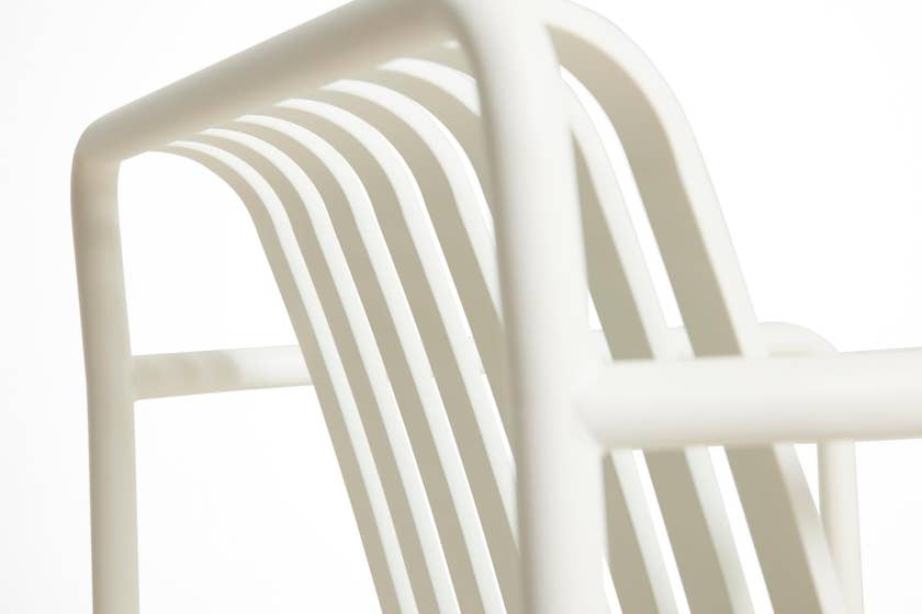 Lounger PALISSADE HIGH de Hay, Cream white Lounger PALISSADE HIGH de Hay, Cream white