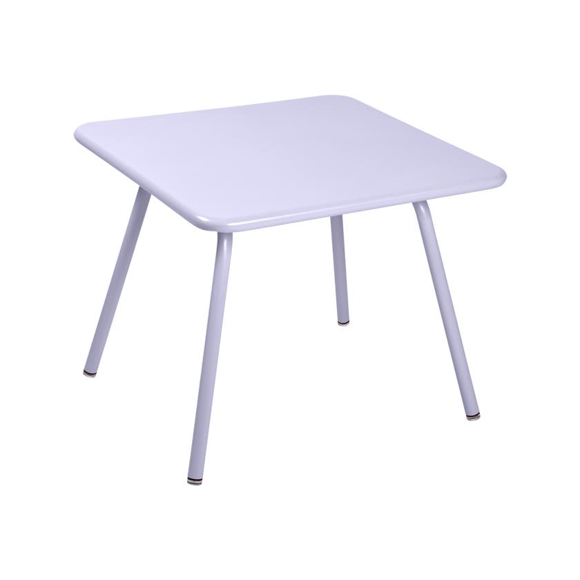 Table LUXEMBOURG KID de Fermob, 57 x 57 cm, Guimauve Table LUXEMBOURG KID de Fermob, 57 x 57 cm, Guimauve