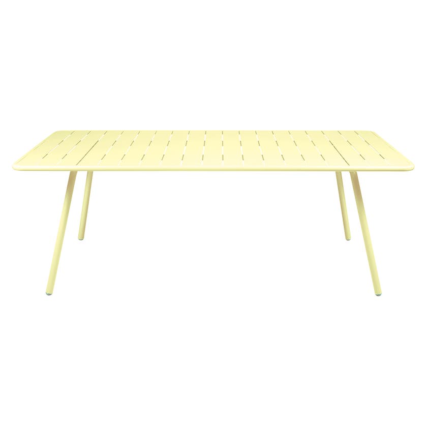 Table LUXEMBOURG pour 8 personnes de Fermob, Citron givré Table LUXEMBOURG pour 8 personnes de Fermob, Citron givré