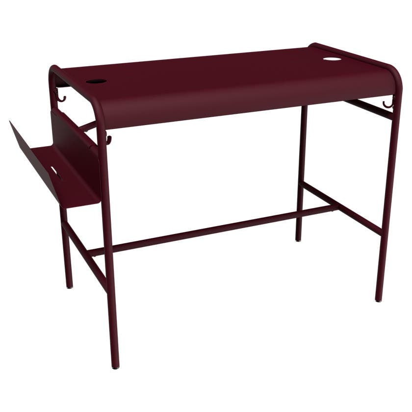 Table haute LUXEMBOURG WORK 126 x 73 cm de Fermob, Cerise noire Table haute LUXEMBOURG WORK 126 x 73 cm de Fermob, Cerise noire