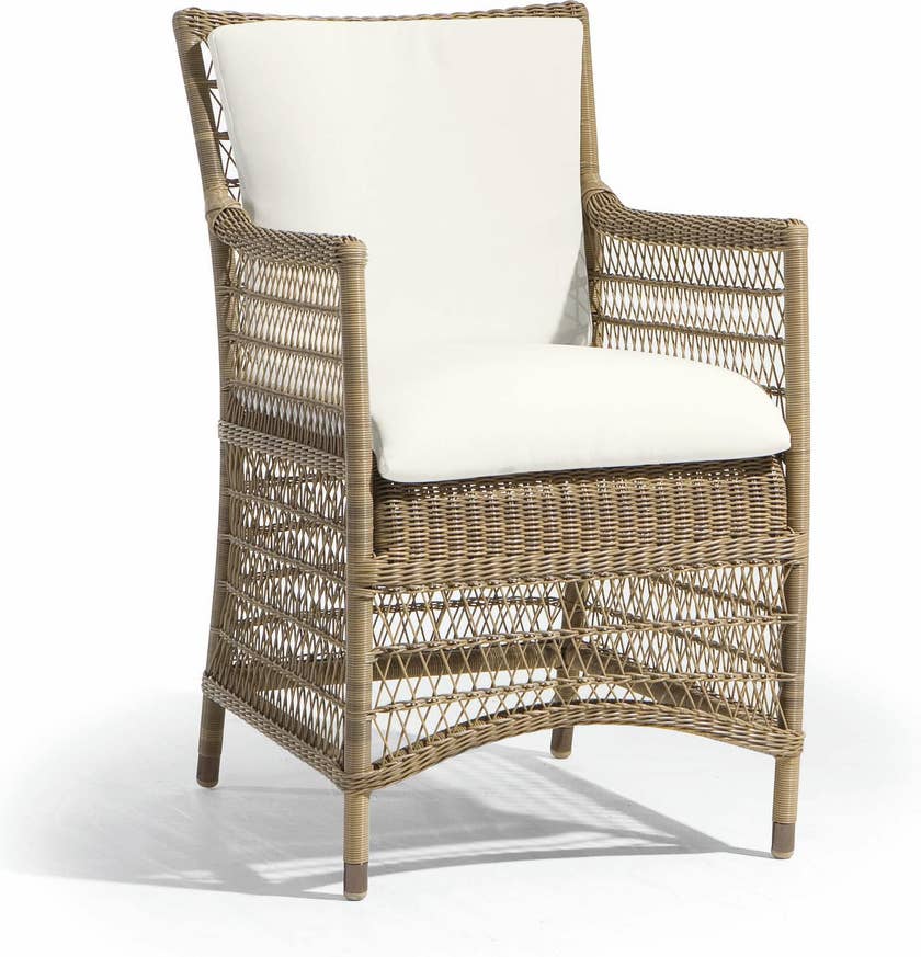 Chaise MALIBU de Manutti, structure cordage Camel, coussin d’assise Lotus Vanilla