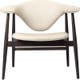 Fauteuil Lounge MASCULO avec piétement en bois de Gubi, Chêne fumé