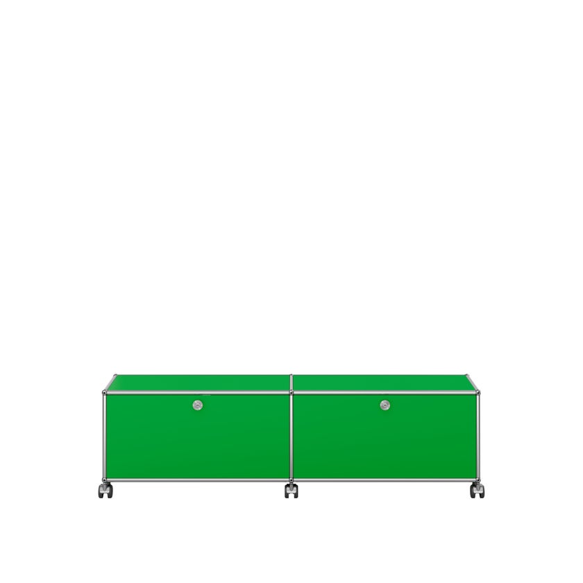Meuble de rangement bas USM Haller M61 avec roulettes, Vert USM Meuble de rangement bas USM Haller M61 avec roulettes, Vert USM
