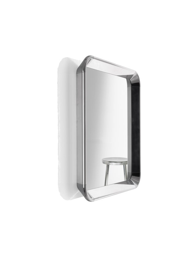 Miroir DEJA-VU de Magis, 105 x 105 cm Miroir DEJA-VU de Magis, 105 x 105 cm