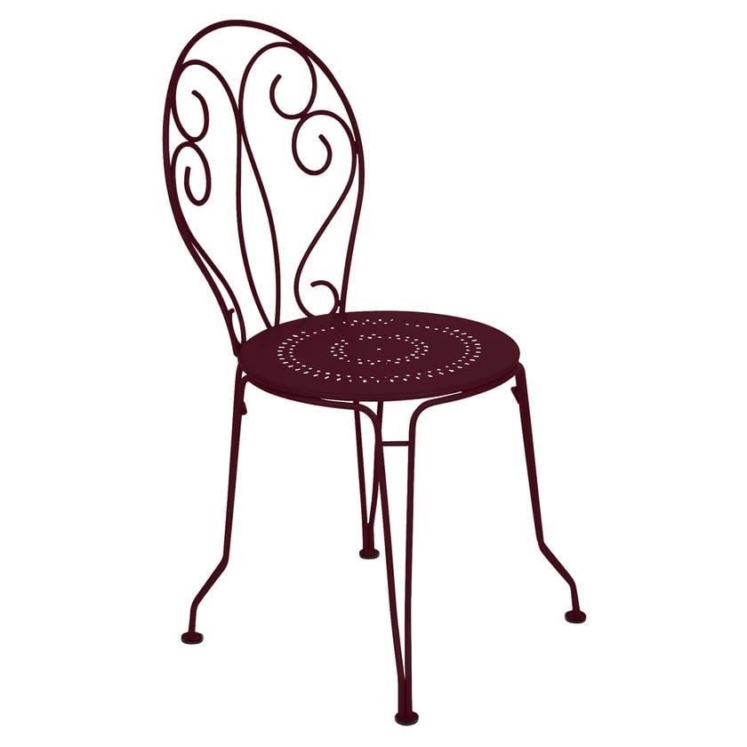 Chaise MONTMARTRE de Fermob, Cerise noire Chaise MONTMARTRE de Fermob, Cerise noire