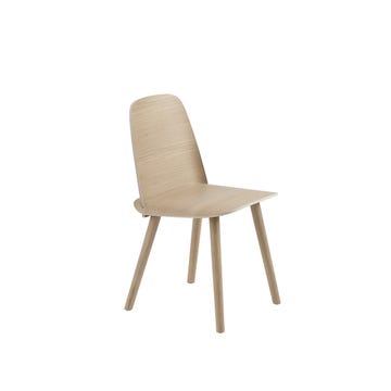 Chaise NERD de Muuto, Chêne