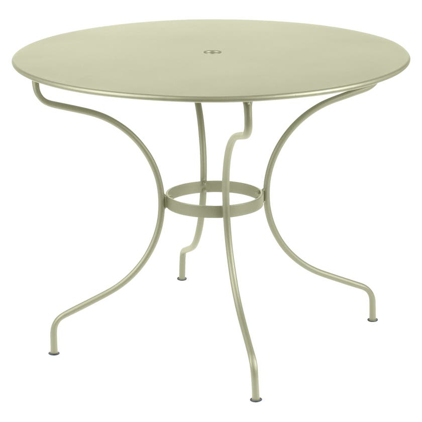 Table ronde OPÉRA + de Fermob, D. 96, Tilleul Table ronde OPÉRA + de Fermob, D. 96, Tilleul