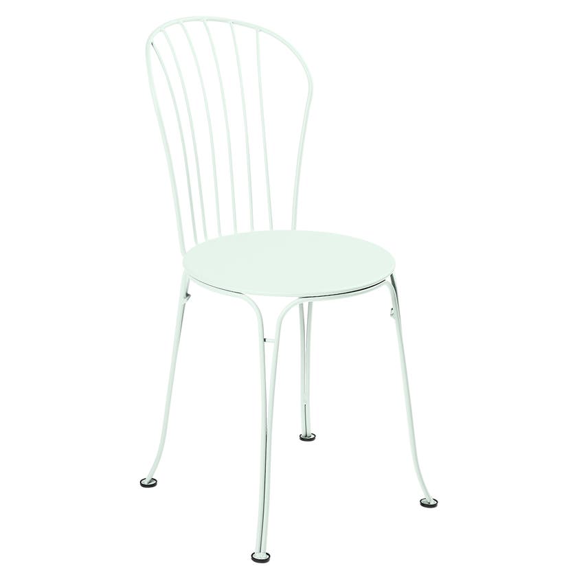 Chaise OPÉRA + de Fermob, menthe glaciale Chaise OPÉRA + de Fermob, menthe glaciale