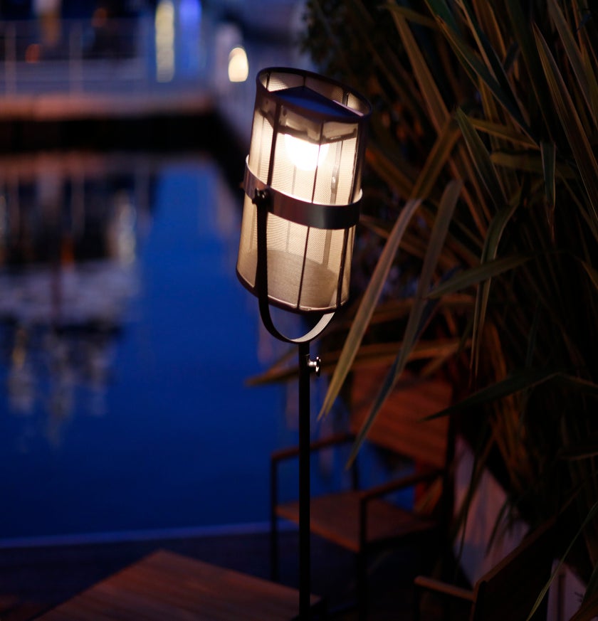 La lampe PARIS de Maiori, Structure noire, Citron