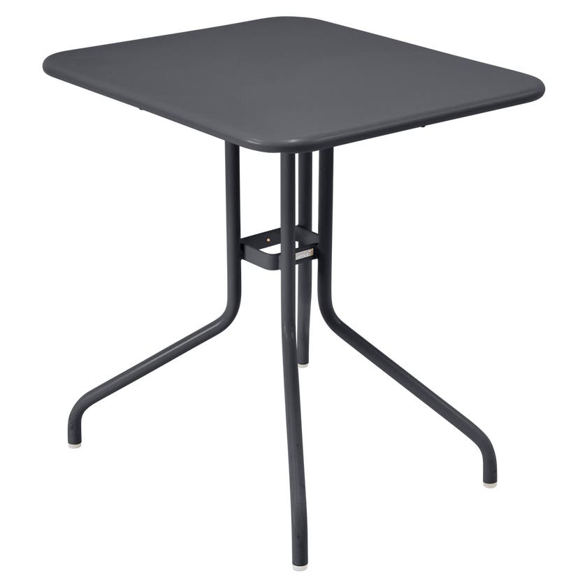 Table rabattable PÉTALE de Fermob 60 cm, Carbone Table rabattable PÉTALE de Fermob 60 cm, Carbone