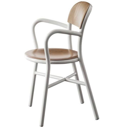 FAUTEUIL PIPE, Structure blanche/Assise & dossier en hêtre naturel de MAGIS